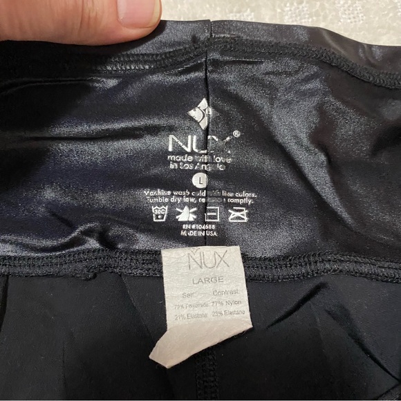 NUX black shiny leggings with lace detailing - Picture 5 of 9